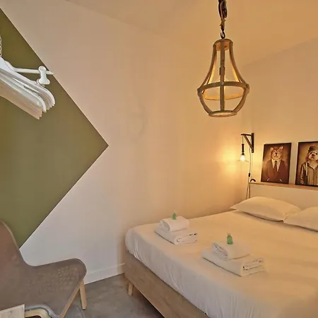 Apartment Le Sensas - Climatisation Et Centre Nîmes