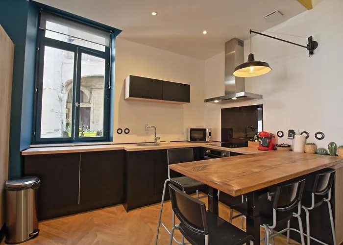 Le Sensas - Climatisation Et Centre Διαμέρισμα *